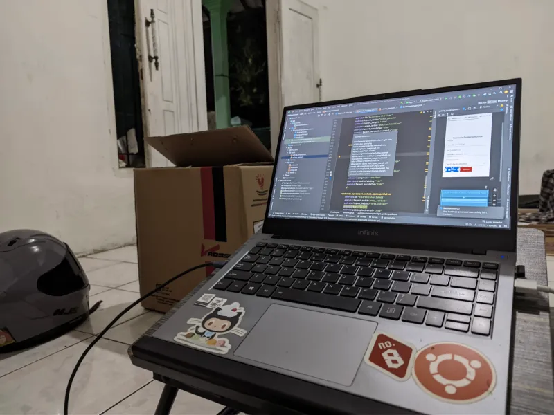 Rizki's first laptop